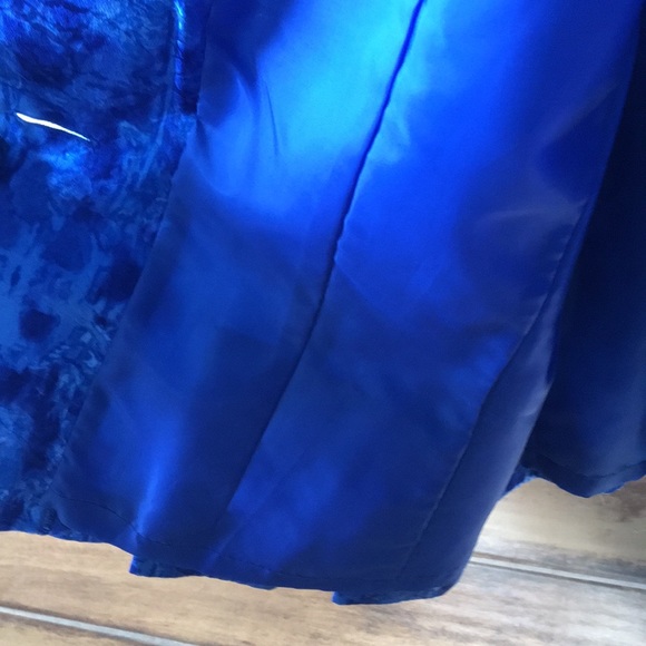 Anne Cremins for UMI Collections - Picture 5 of 8